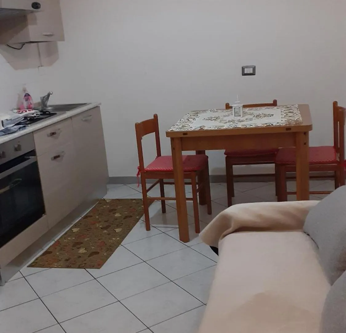 Apartment Casa Vacanza Pineta Oltrona di San Mamette